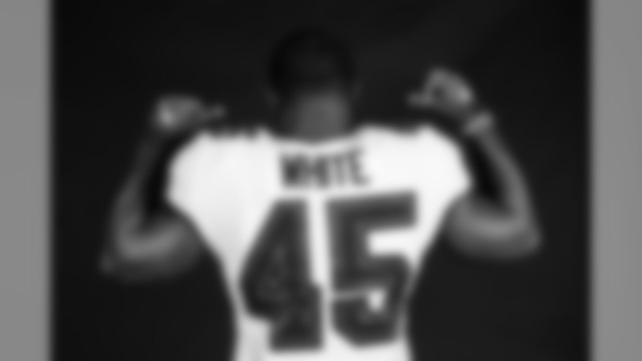 TAMPA, FL - Inside Linebacker Devin White #45 in the Buccaneers' new, white and pewter uniform combination. Photo by Tampa Bay Buccaneers