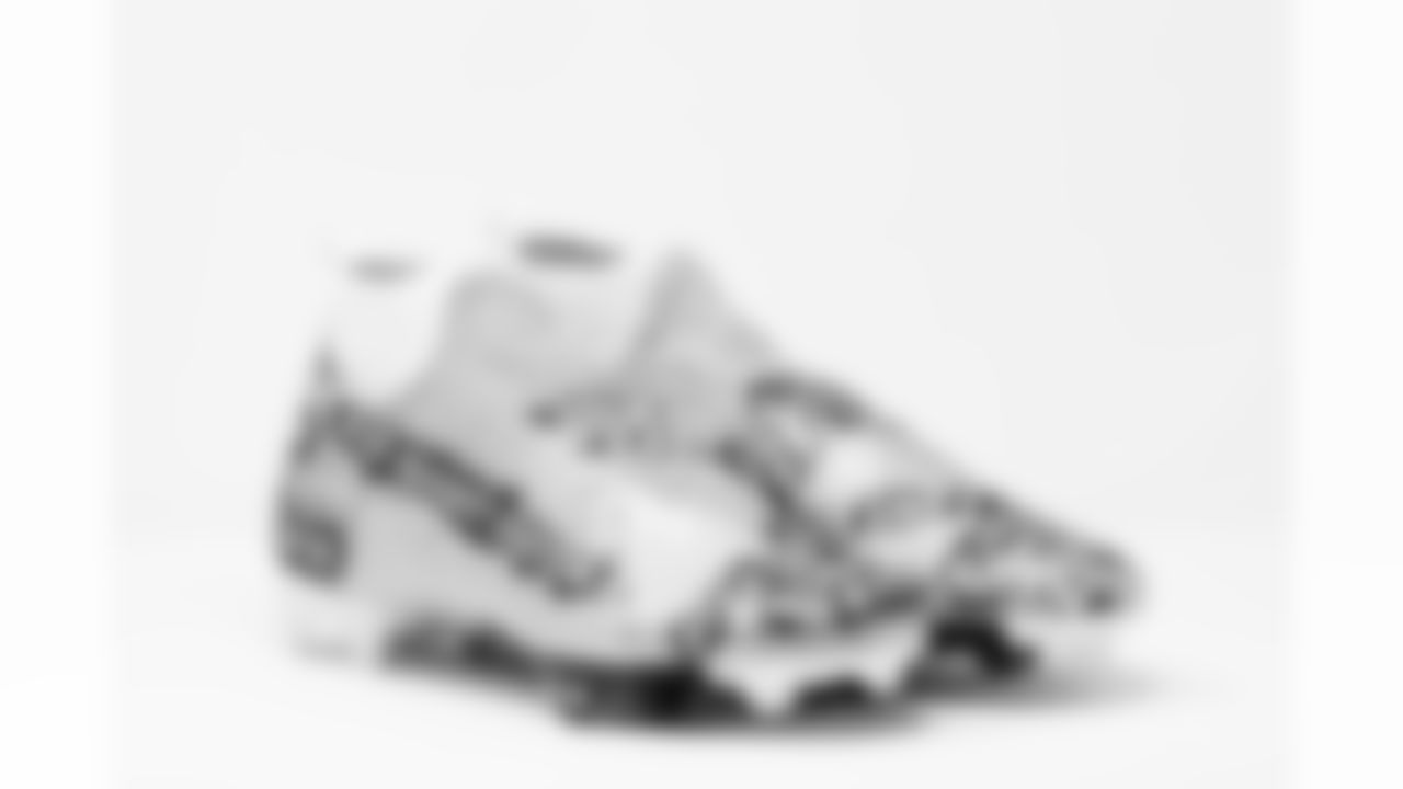 TAMPA, FL - DECEMBER 05, 2020 - Cornerback Jamel Dean #35 of the Tampa Bay Buccaneers' cleats for My Cause My Cleats. Photo By Kyle Zedaker/Tampa Bay Buccaneers