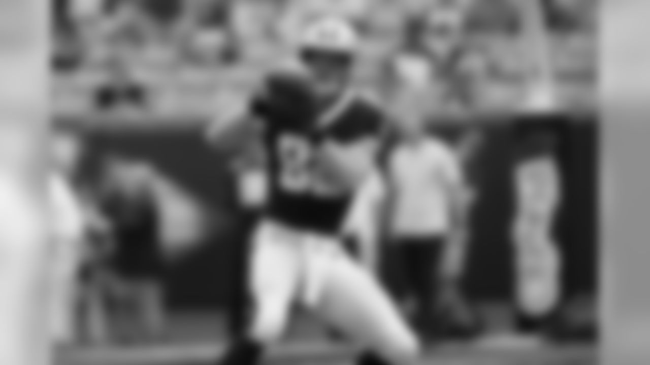 TE Coby Fleener