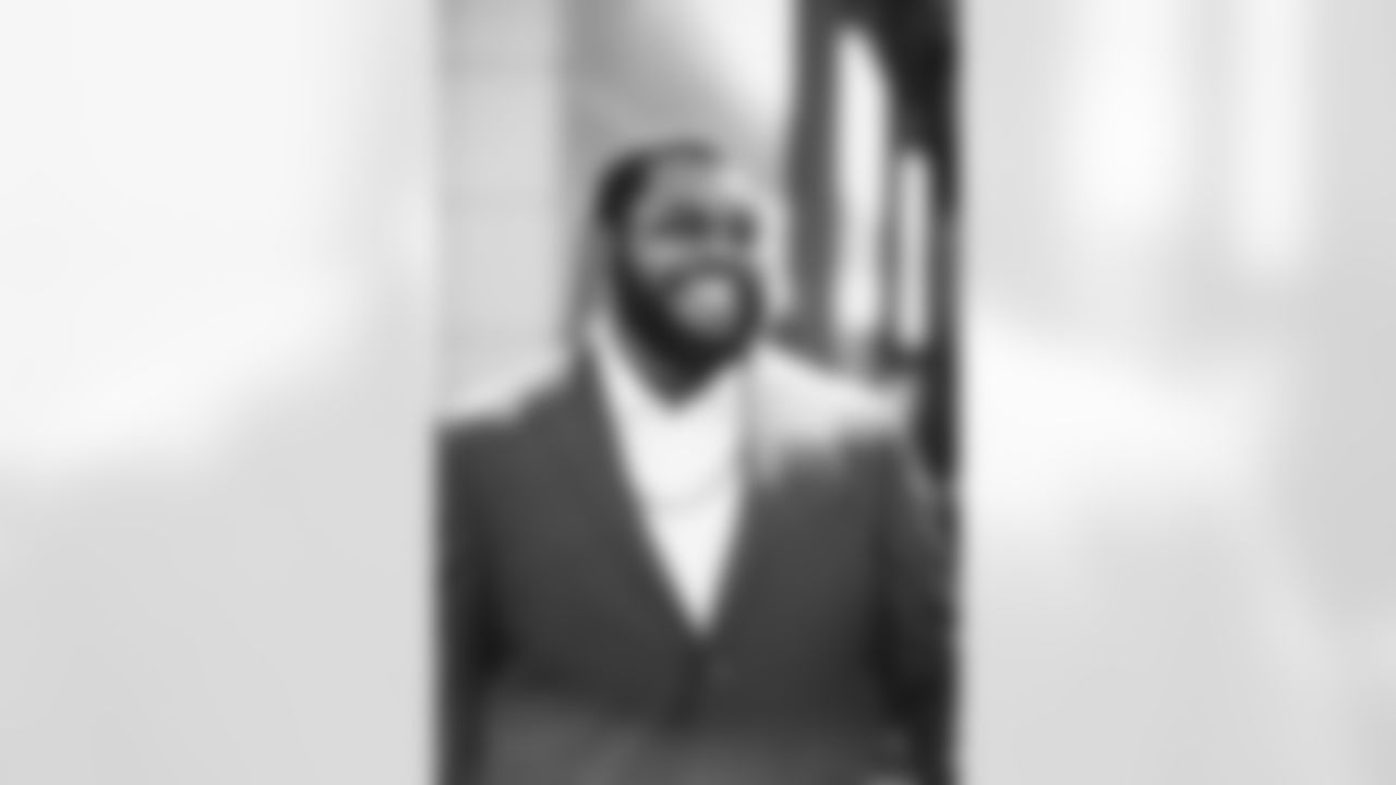 90 DE Chris Baker