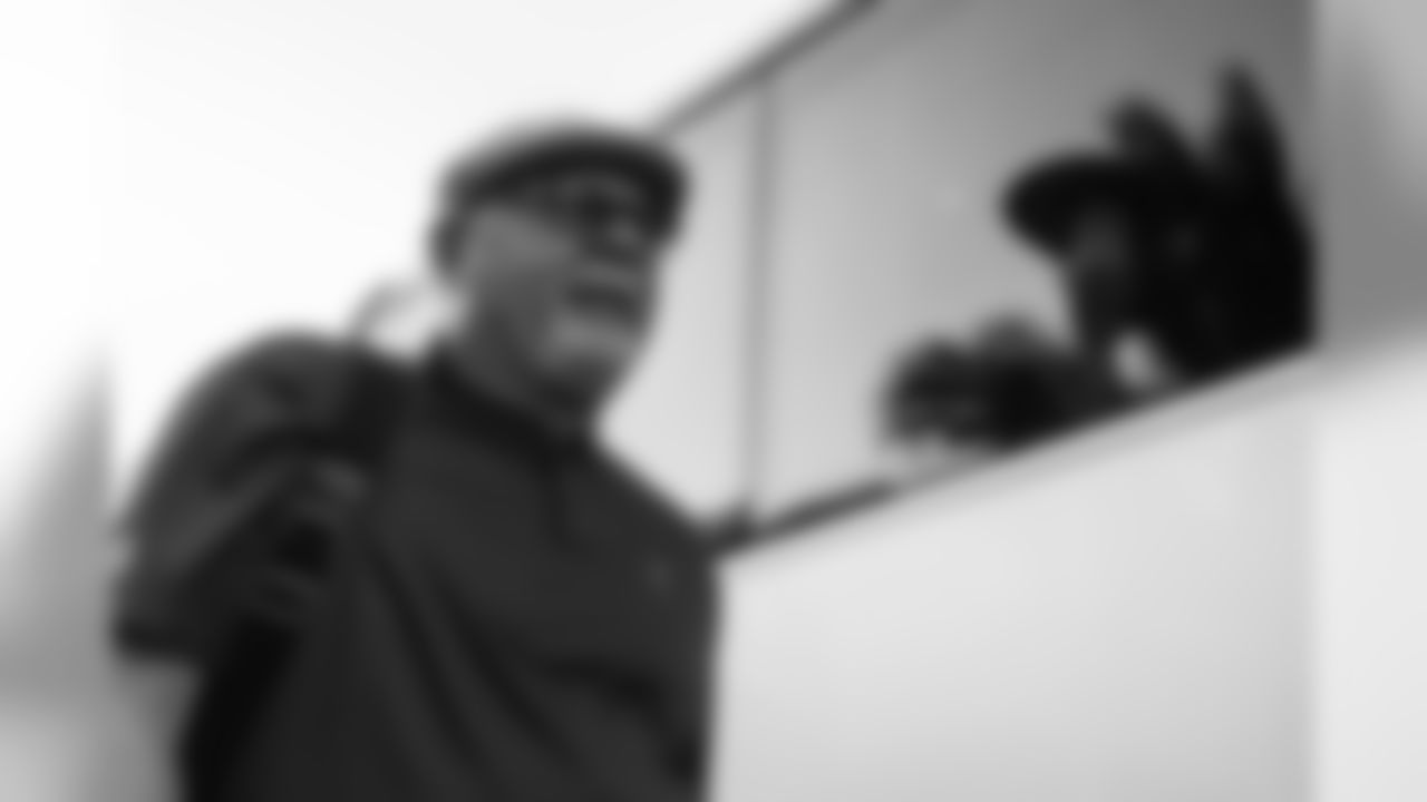 191010_TR_PlayerDeparture_018