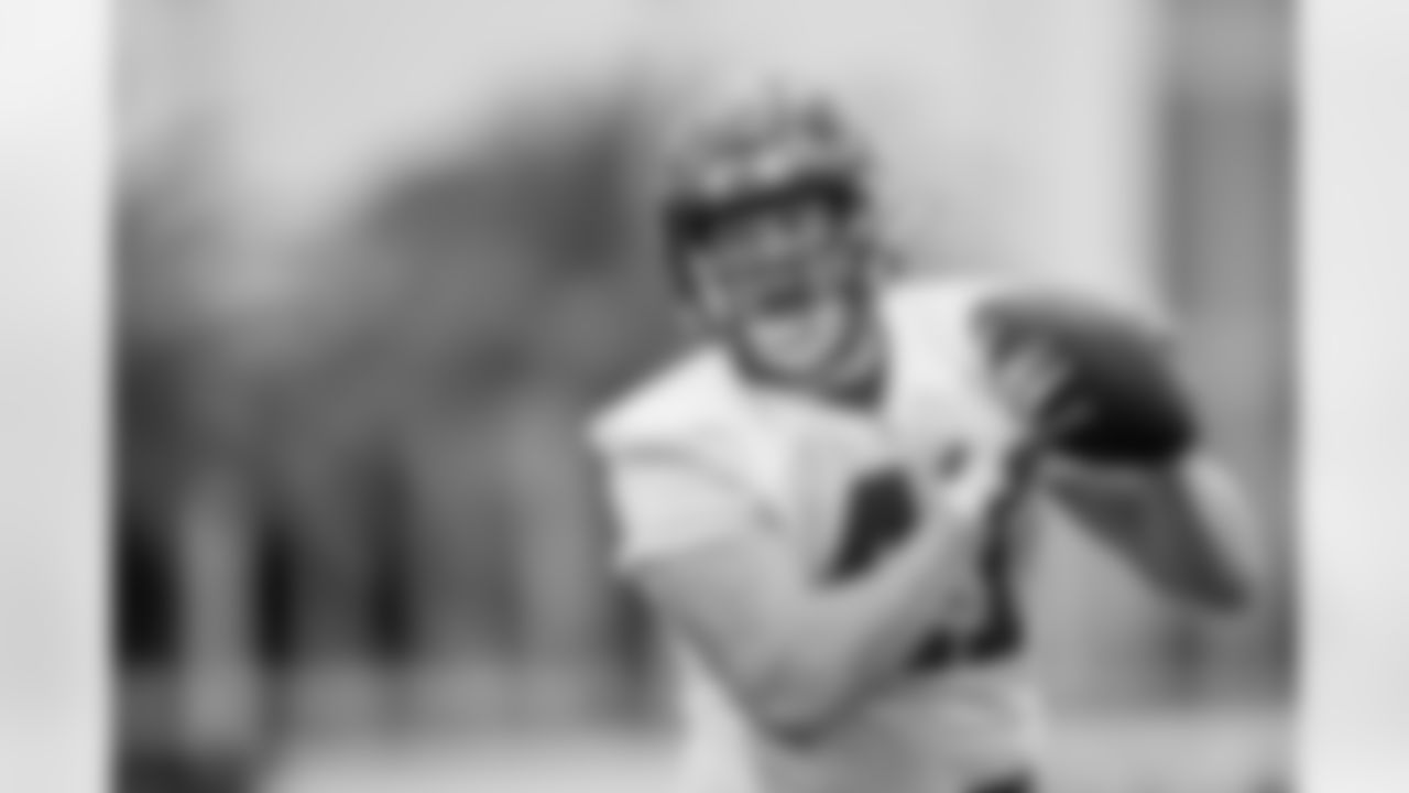 TAMPA, FL - May 14, 2022 - Tight End Ko Kieft #41 of the Tampa Bay Buccaneers during 2022 Rookie Mini Camp at AdventHealth Training Center. Photo By Tori Richman/Tampa Bay Buccaneers