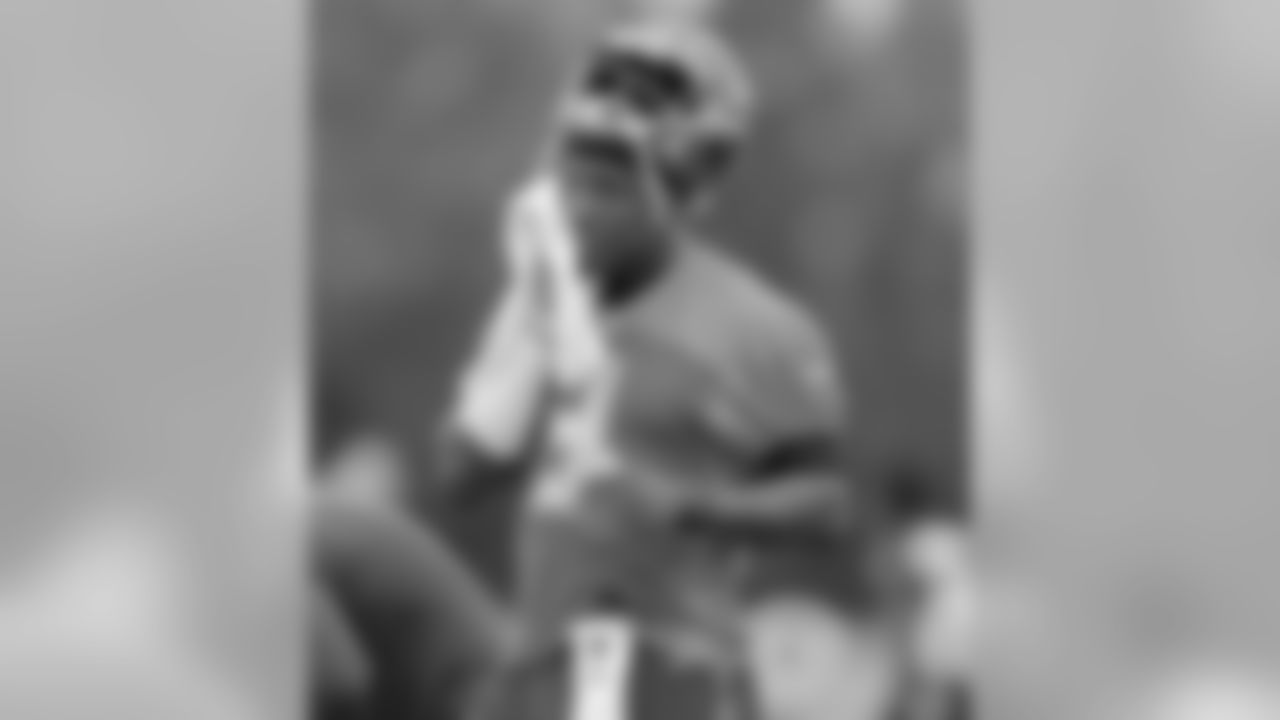 3 QB Jameis Winston