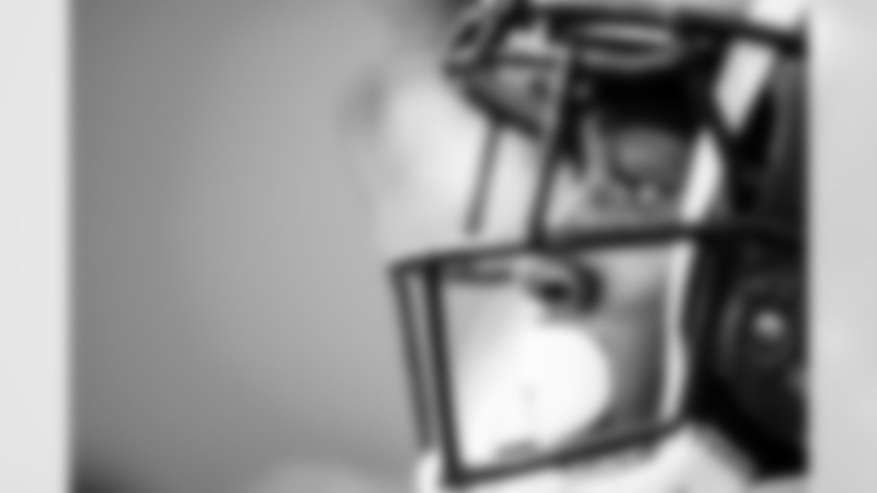 NASHVILLE, TN - August 20, 2022 - Wide Receiver Kaylon Geiger Sr. #80 of the Tampa Bay Buccaneers before the preseason game between the Tampa Bay Buccaneers and Tennessee Titans at Nissan Stadium. The Buccaneers lost the game, 13-3. Photo By Kyle Zedaker/Tampa Bay Buccaneers