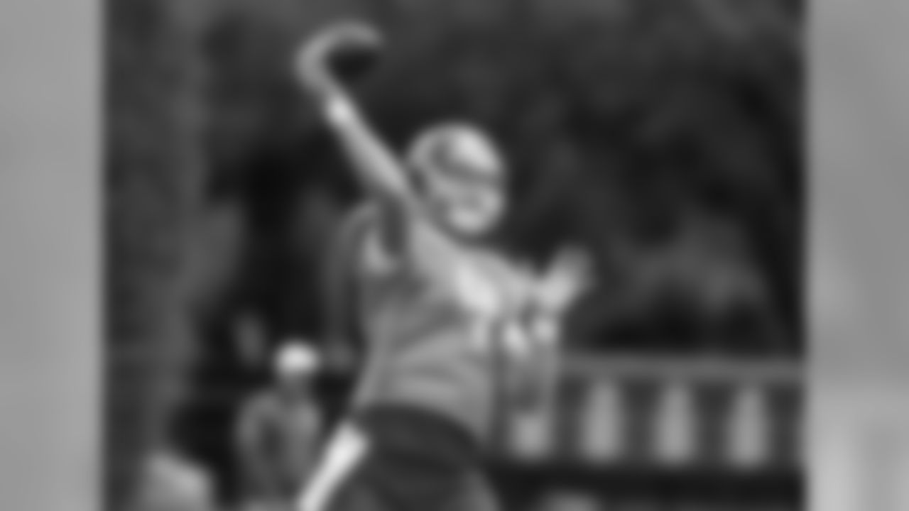 QB Seth Lobato