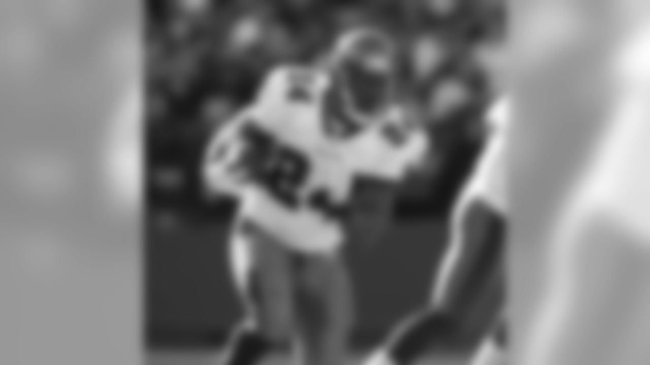 2005 - Carnell Williams, RB