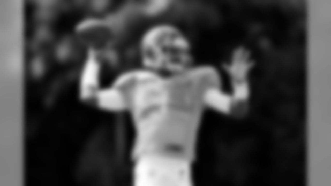 3 QB Jameis Winston