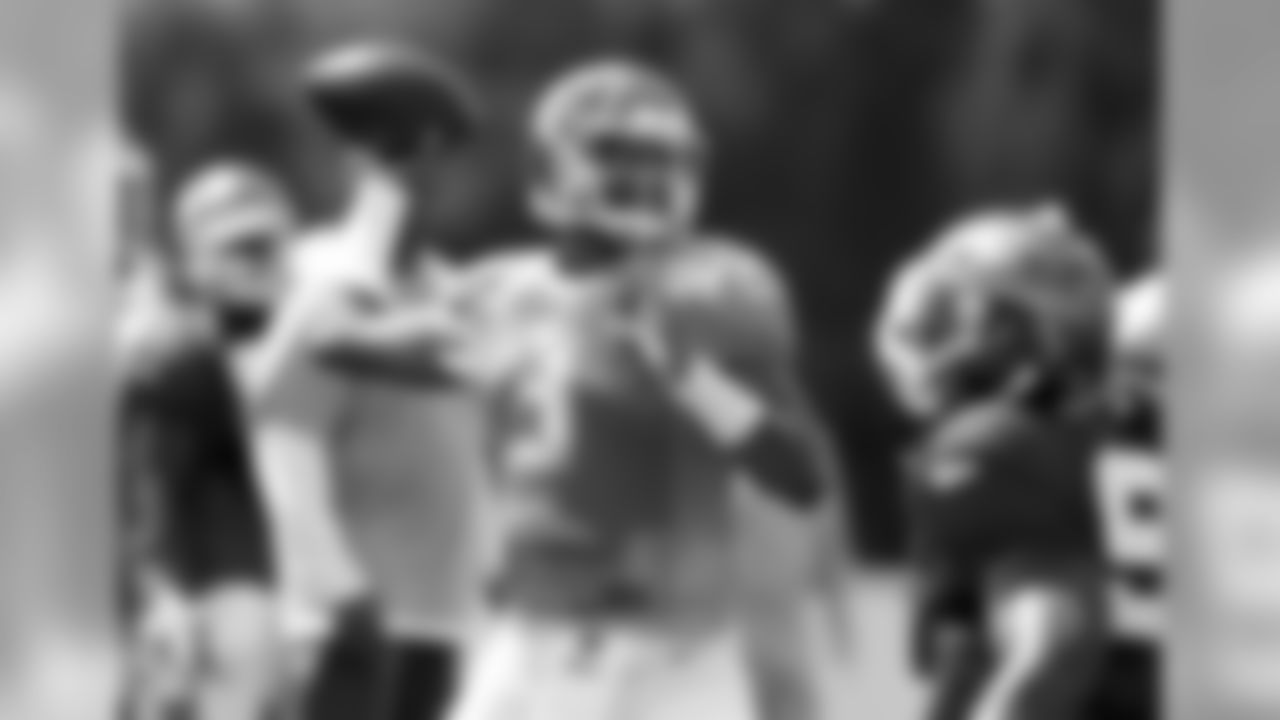QB Jameis Winston