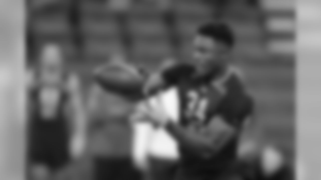 9 - Buffalo Bills - D.K. Metcalf - WR