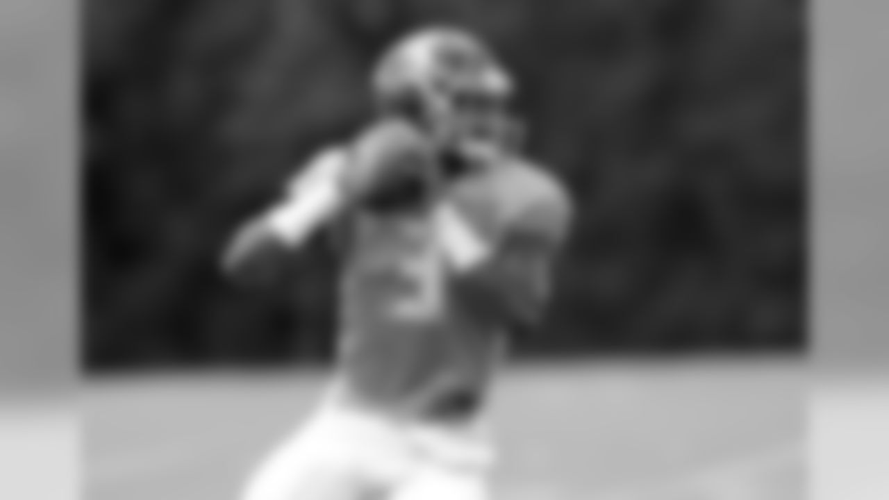 3 QB Jameis Winston