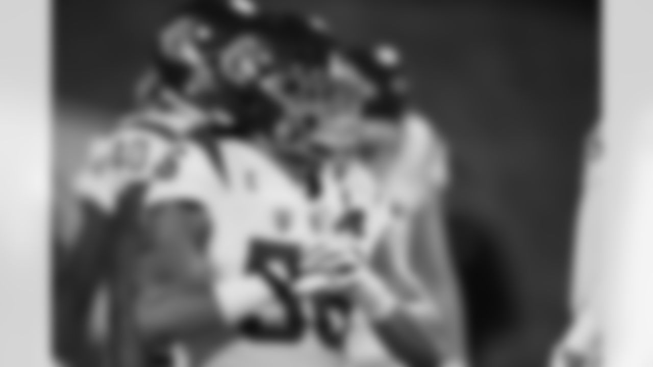 LB Anthony Sarao, USC