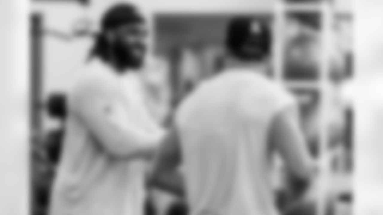 TAMPA, FL - May 03, 2023 - Tight End Dominique Daffy #82 of the Tampa Bay Buccaneers during Phase 2 of the offseason program at AdventHealth Training Center. Photo By Kyle Zedaker/Tampa Bay Buccaneers