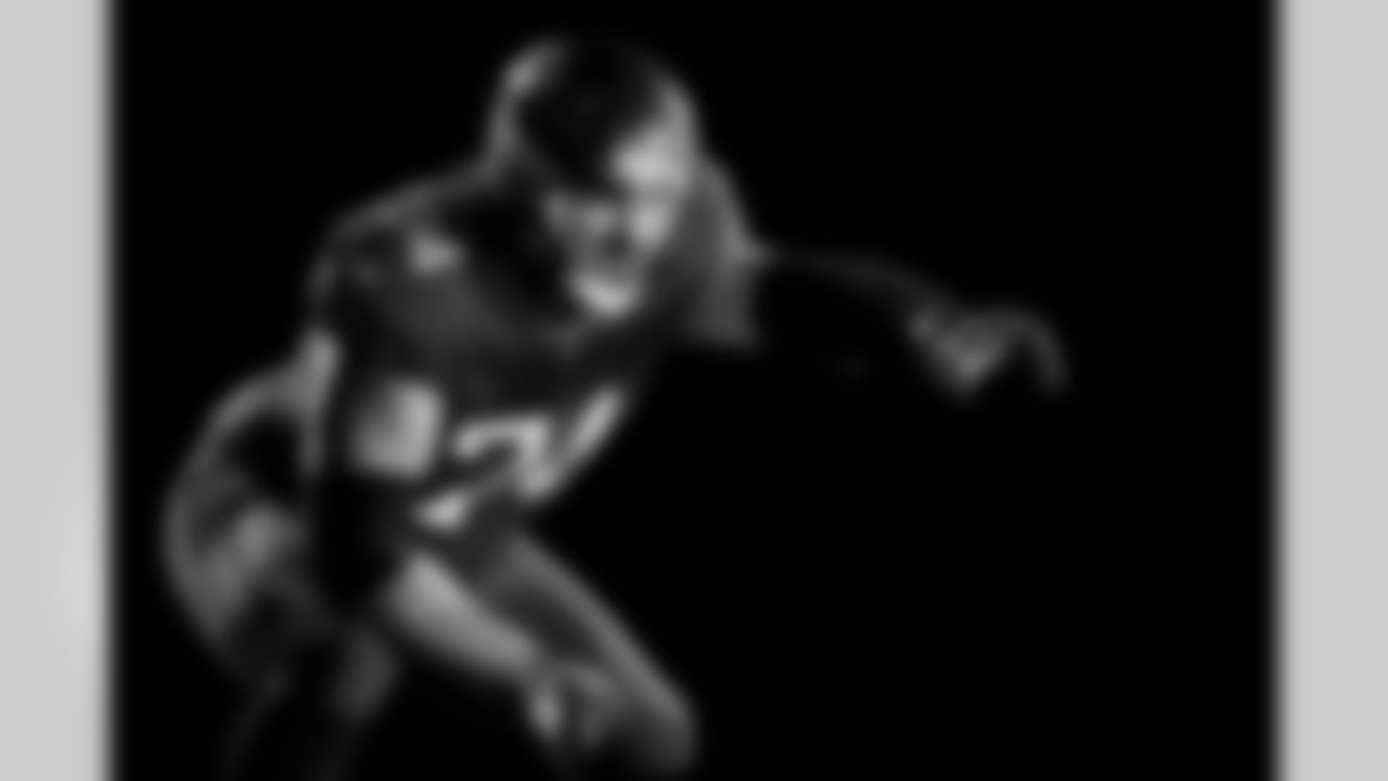 TAMPA, FL - June 06, 2021 - Guard Ali Marpet #74 of the Tampa Bay Buccaneers during 2021 Asset Shoot. Photo By Kyle Zedaker/Tampa Bay Buccaneers
