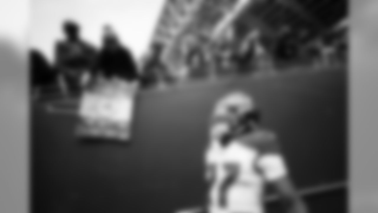 1911103_KZ_Bucs_Seahawks_0930
