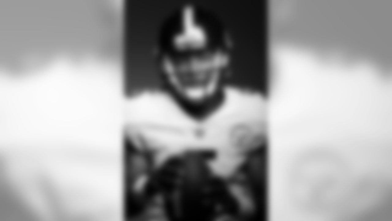 Pittsburgh Steelers quarterback Joshua Dobbs (5) poses for a portrait during the NFLPA Rookie Premiere on Saturday, May 20, 2017 in Los Angeles. (Ben Liebenberg/NFL)