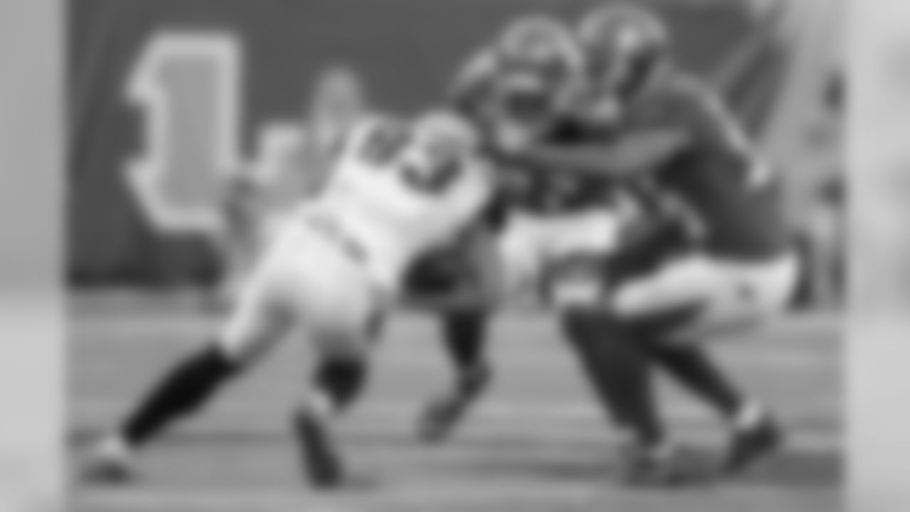 S J.J. Wilcox