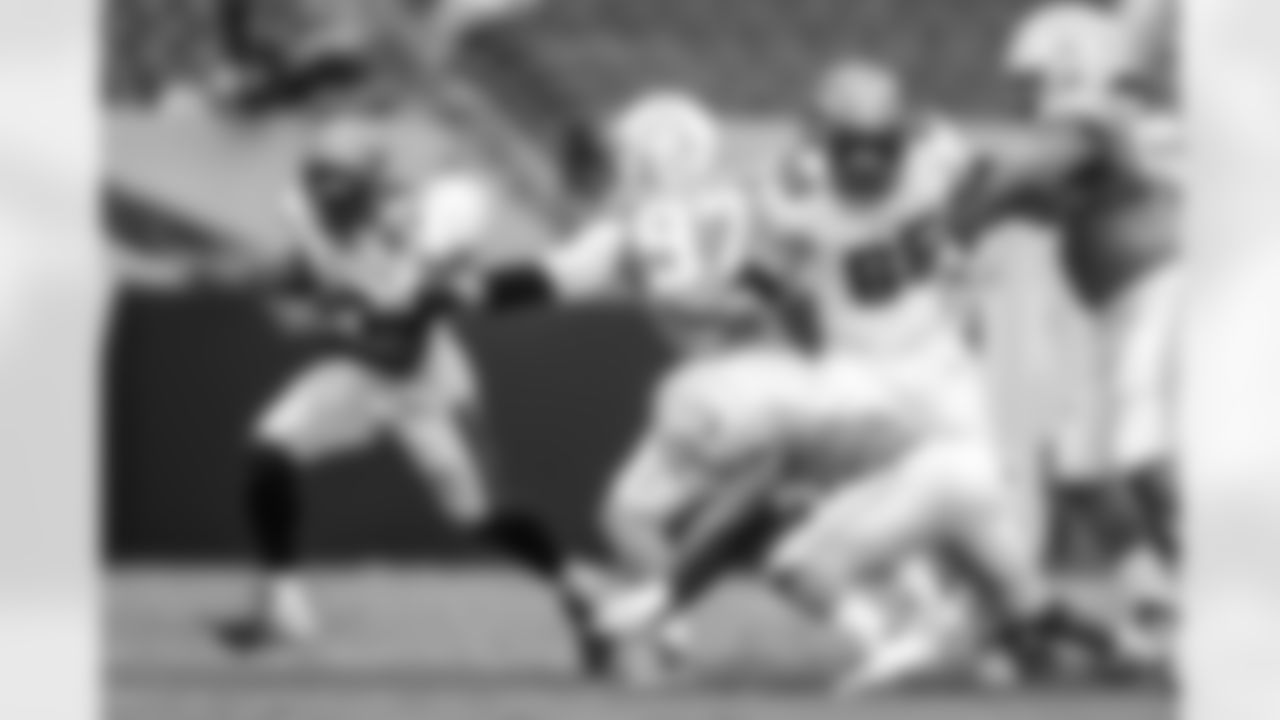 RB Ronald Jones