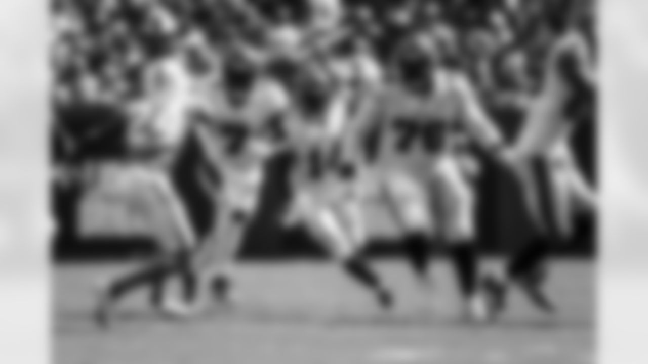 Dolphins vs. Bucs