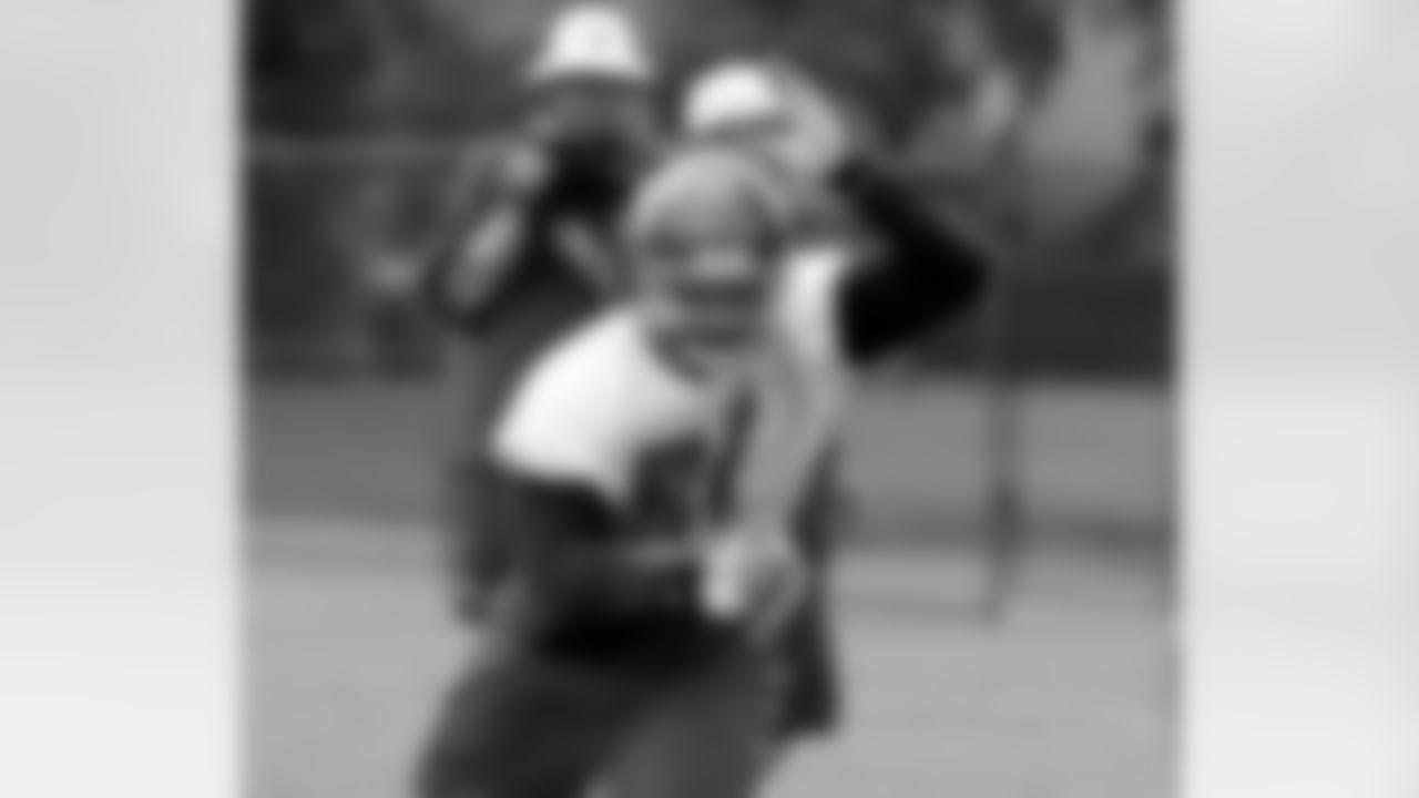 DT: Akeem Spence