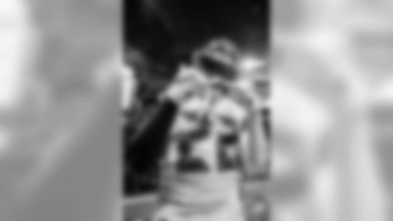 191124_KZ_Bucs_Falcons_540