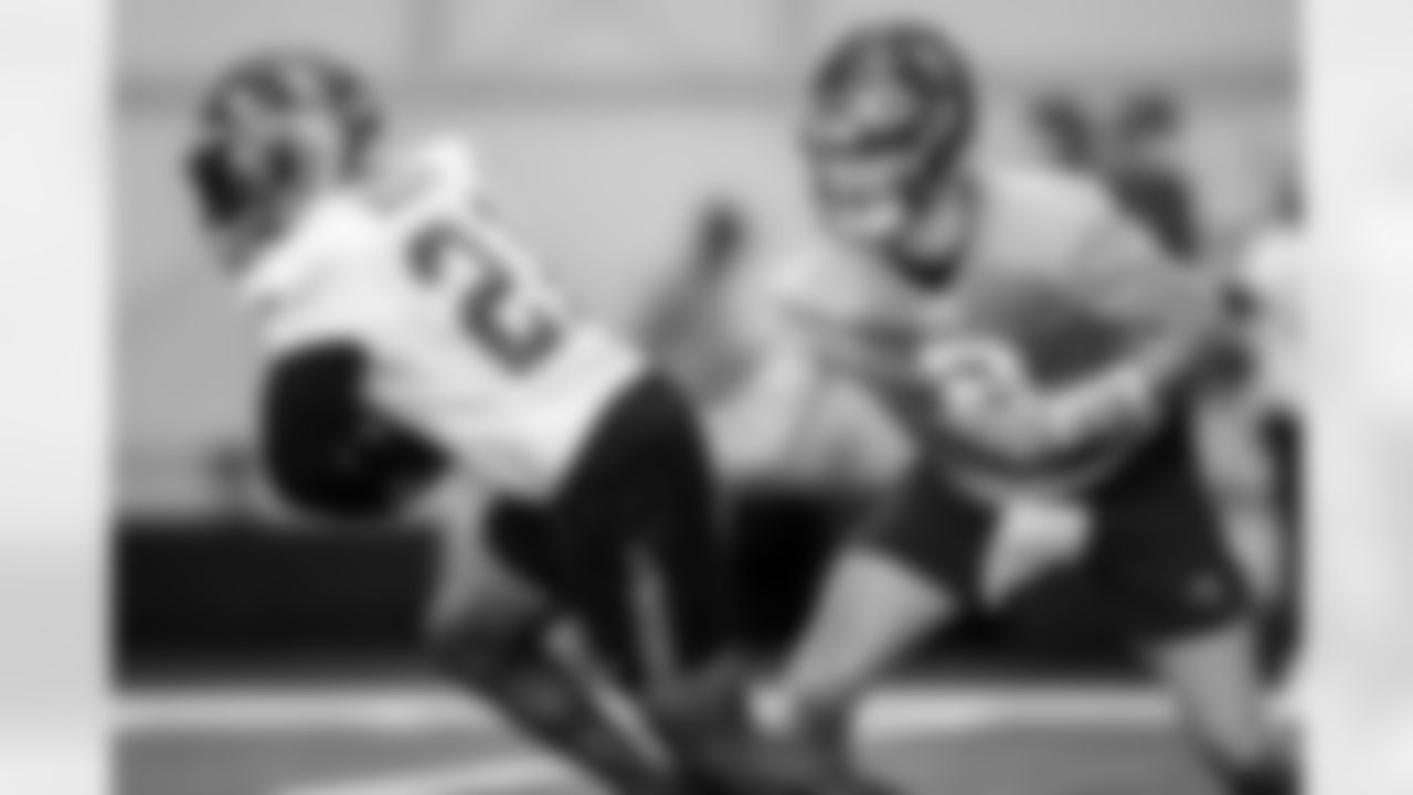 TAMPA, FL - AUGUST 25, 2021 - Running Back Ke'Shawn Vaughn #21 and Quarterback Kyle Trask #2 of the Tampa Bay Buccaneers during practice at AdventHealth Training Center. Photo By Tori Richman/Tampa Bay Buccaneers