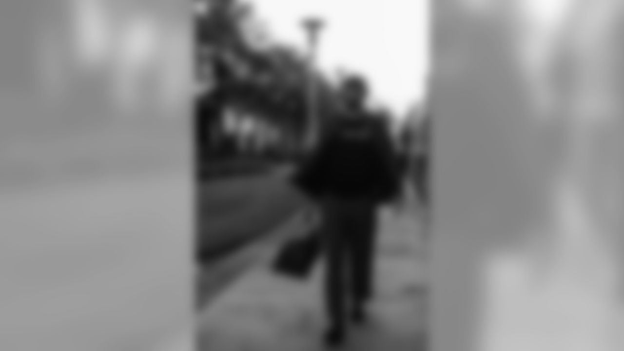 191010_TR_PlayerDeparture_094