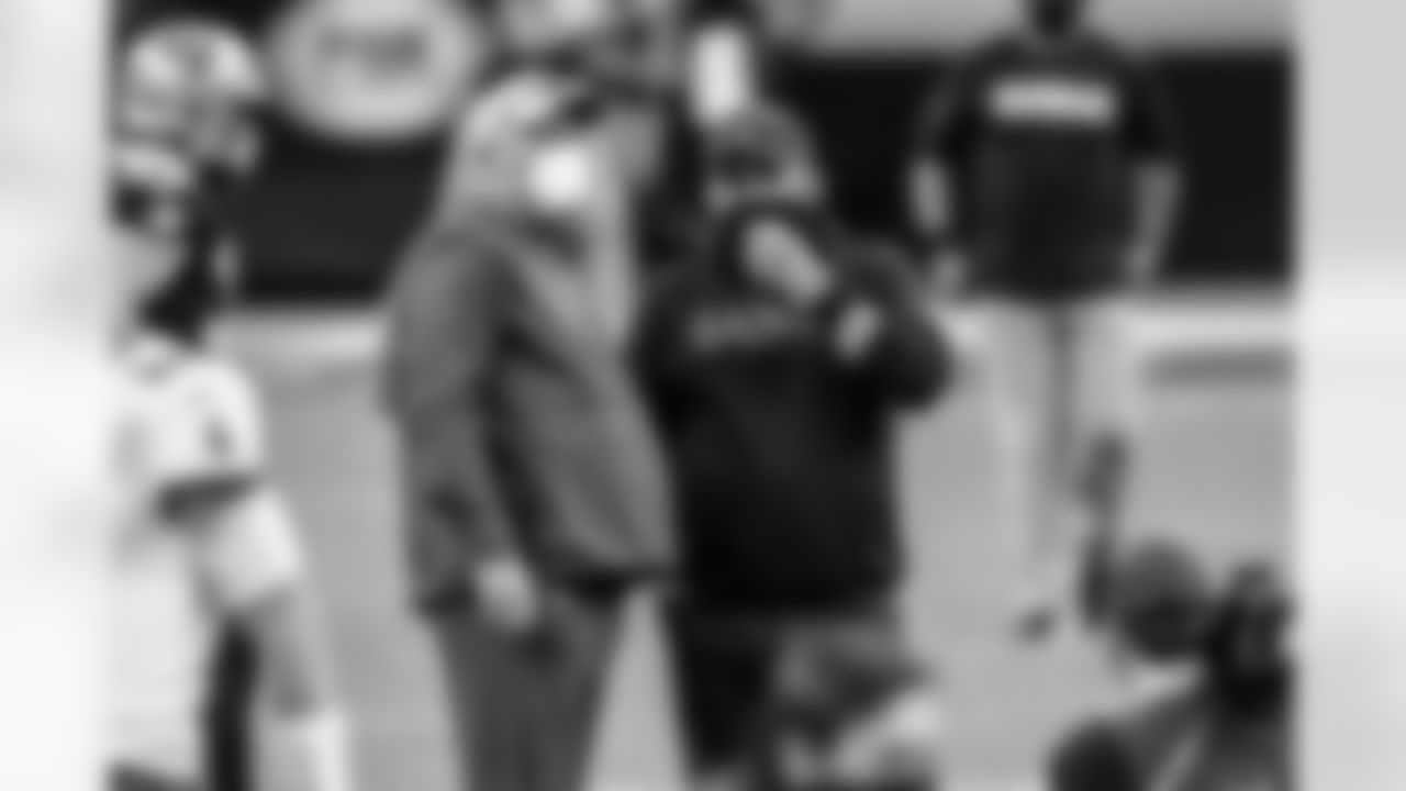 NEW ORLEANS, LA - JANUARY 17, 2021 - Head Coach Bruce Arians of the Tampa Bay Buccaneers before the NFC Divisional Round game between the Tampa Bay Buccaneers and New Orleans Saints at Mercedes-Benz Superdome. The Buccaneers won the game, 30-20. Photo By Tori Richman/Tampa Bay Buccaneers