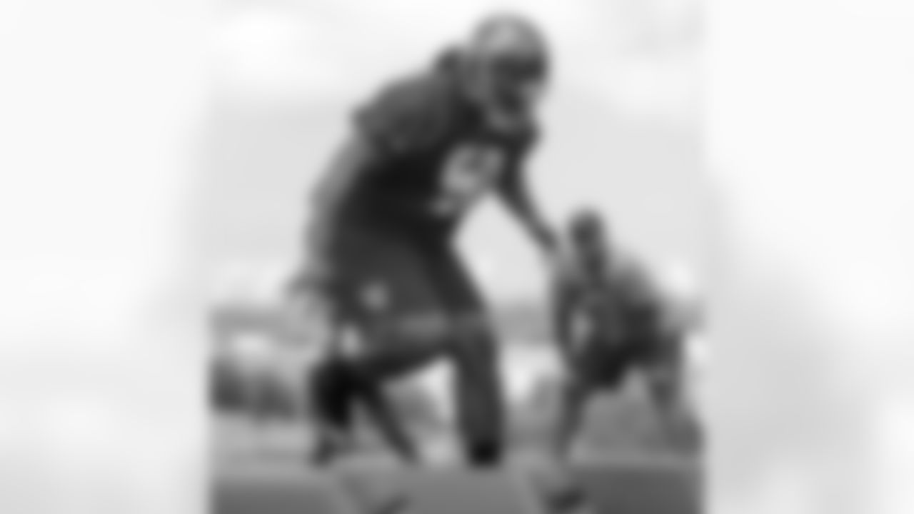 TAMPA, FLORIDA - MAY 24, 2018: Defensive Tackle Vita Vea #50 of the Tampa Bay Buccaneers during OTA practice at One Buccaneer Place. (Photo by Mike Carlson/Tampa Bay Buccaneers)