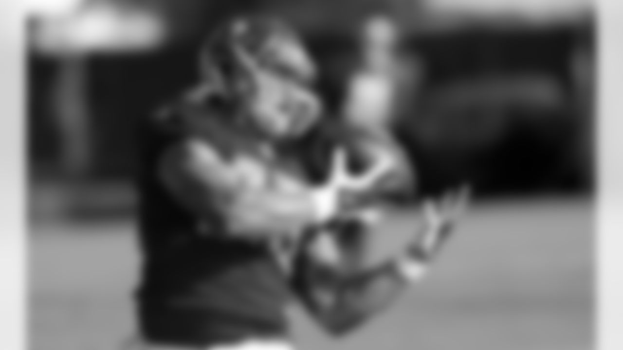 86 TE Danny Vitale