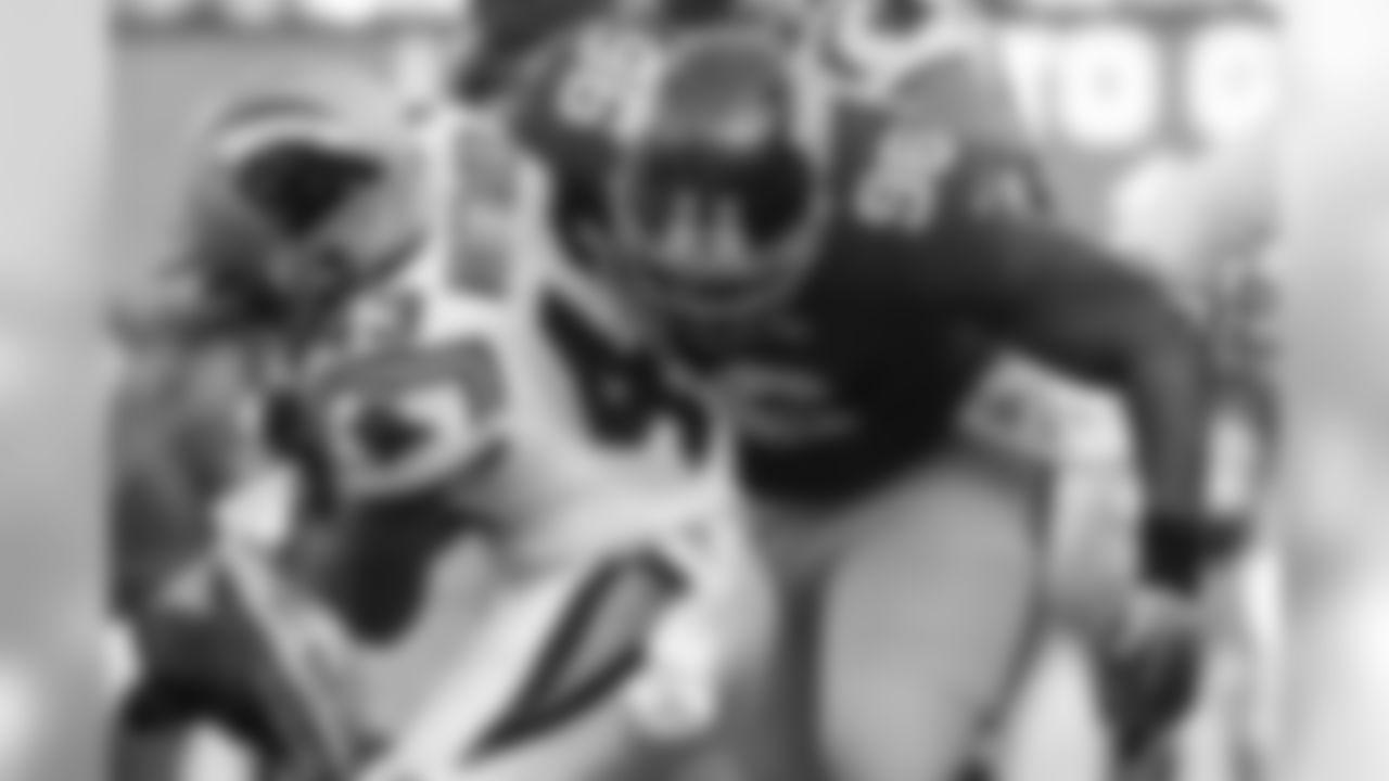 QB Jay Cutler
