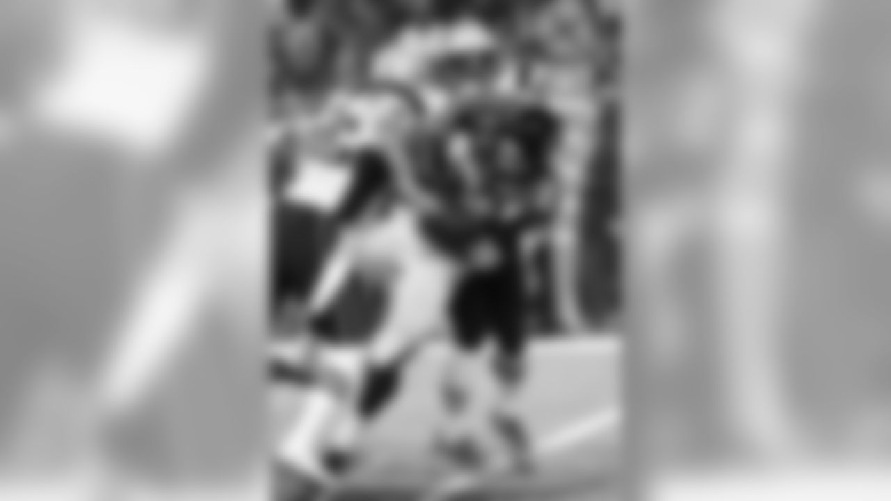 Chris Long, New England Patriots defensive end