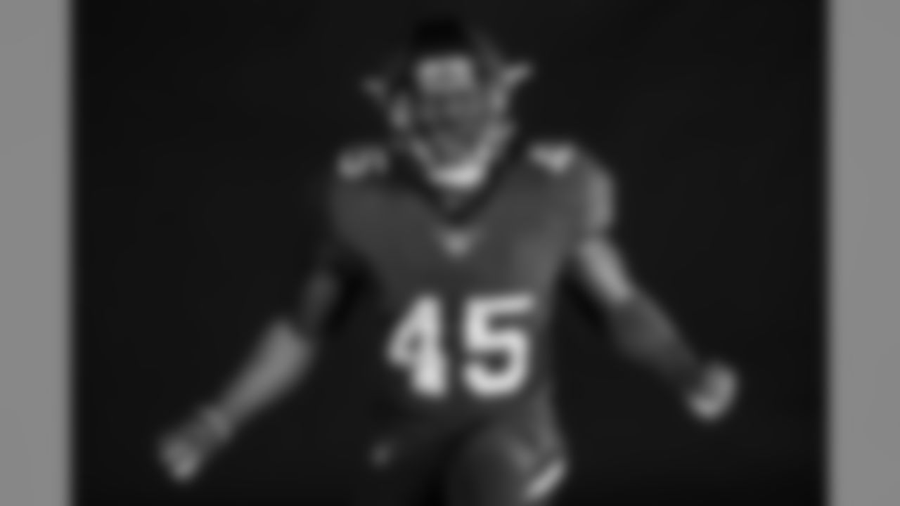 TAMPA, FL - Inside Linebacker Devin White #45 in the Buccaneers' new alternate uniform. Photo by Tampa Bay Buccaneers