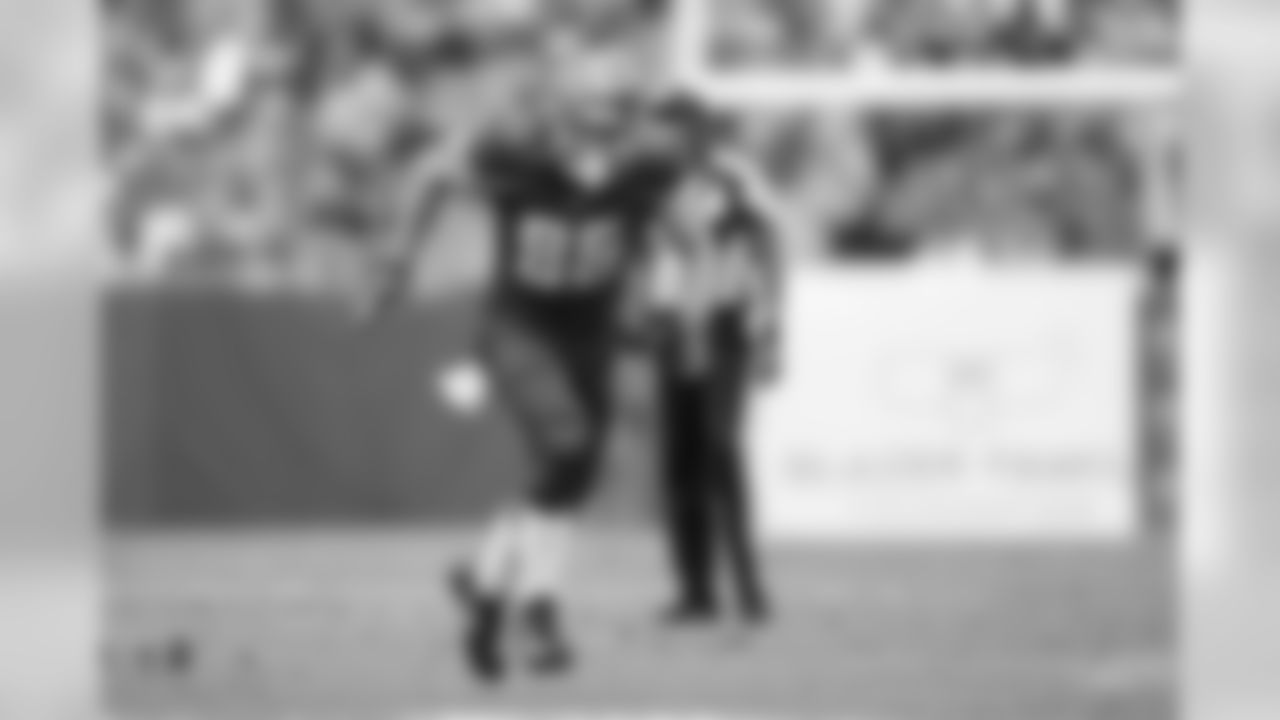 TE Codey McElroy