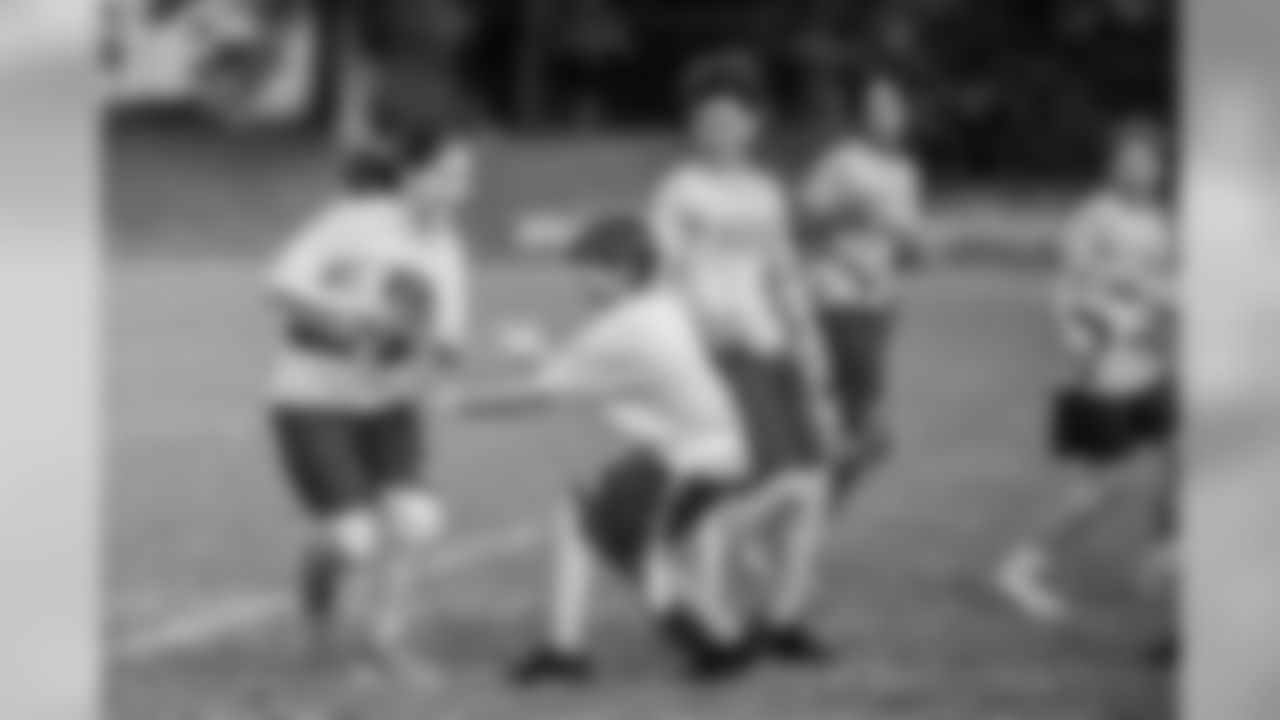 191106_TR_JrBucsFlag_ThurgoodMarshallMiddle_035