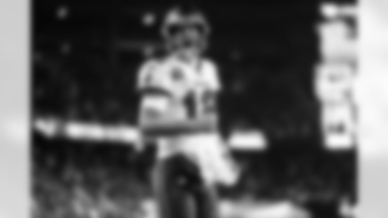 QB Tom Brady vs. Patriots