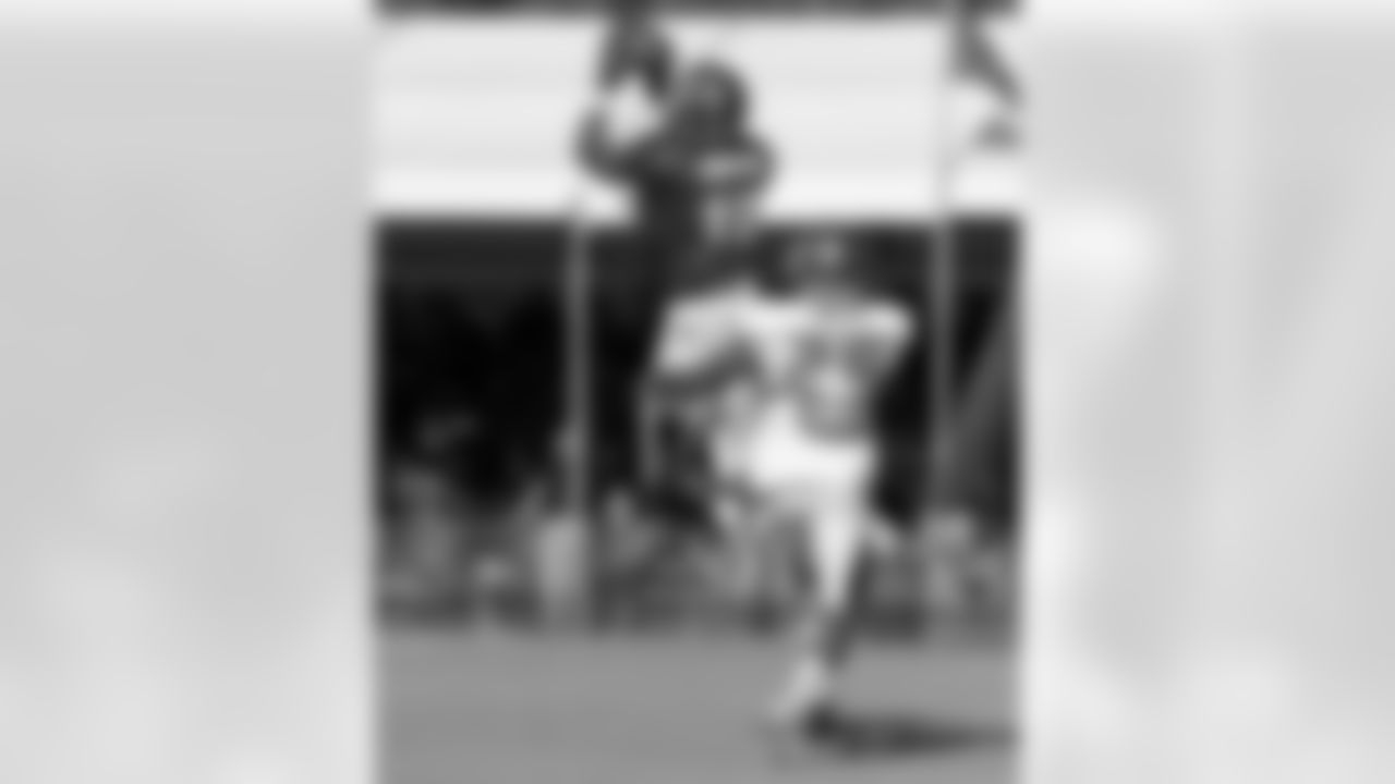WR Freddie Martino