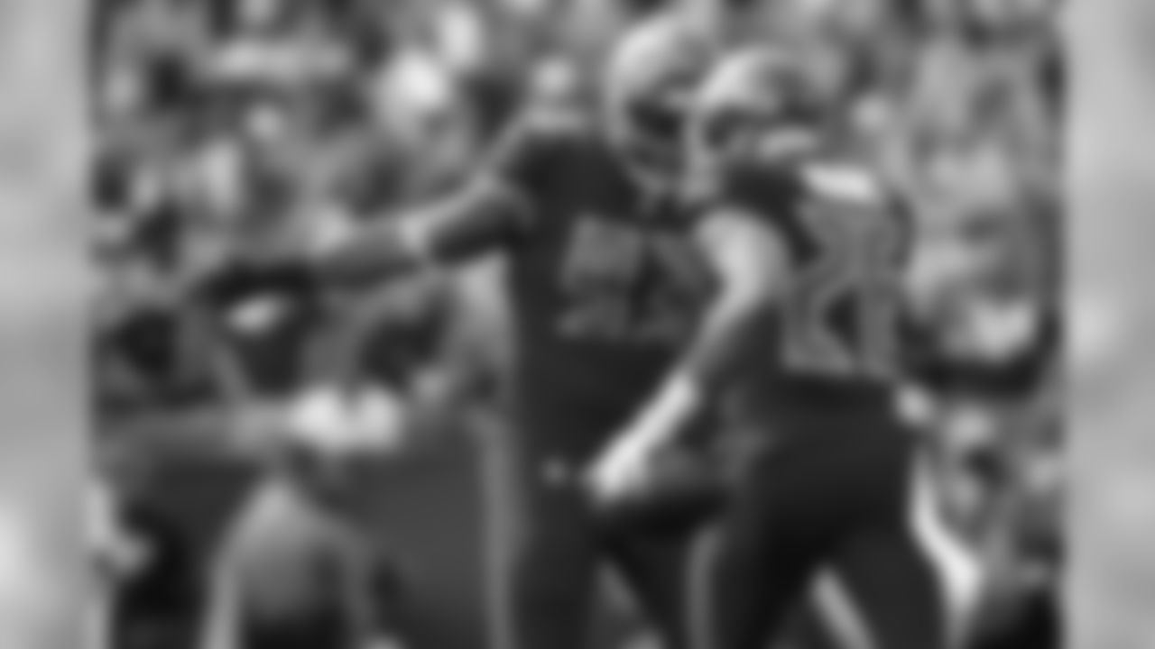 181202_JP_Panthers_Bucs_0657