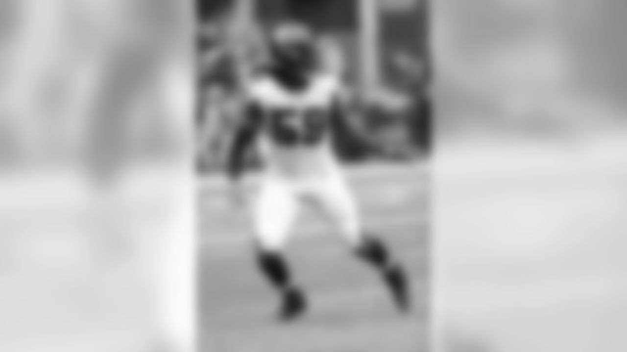 59 LB De'Vondre Campbell