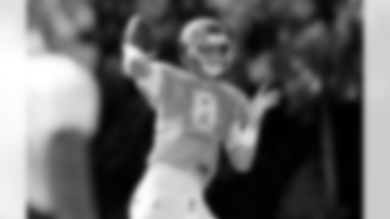 8 QB Mike Glennon