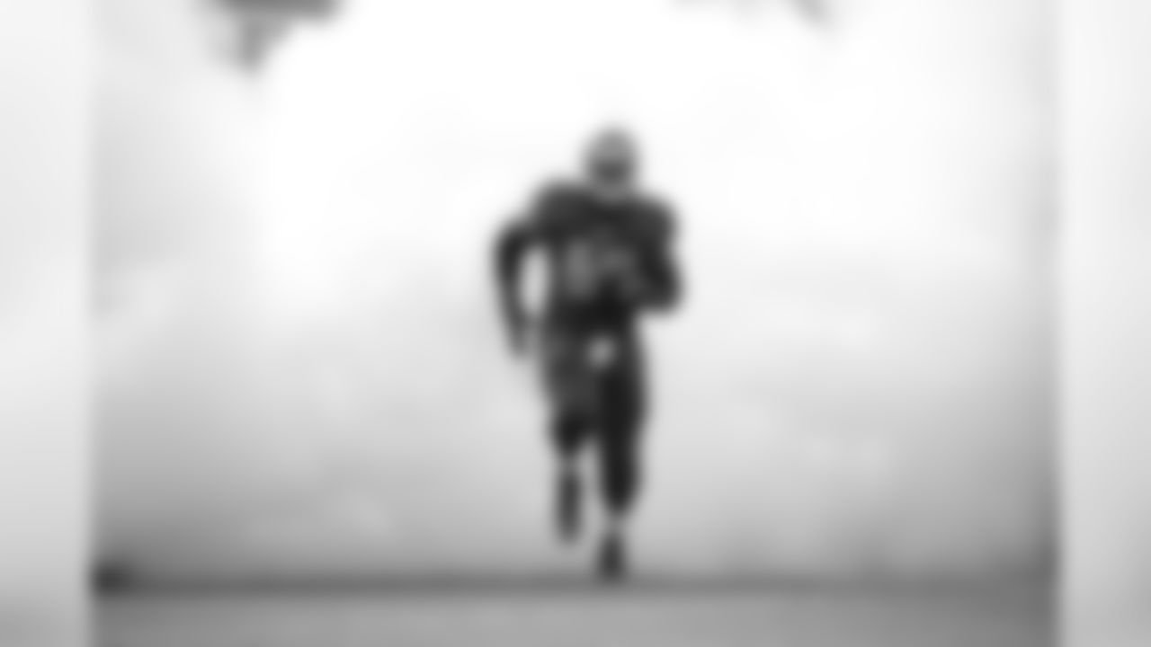 64 OT Kevin Pamphile