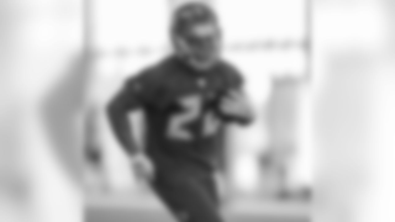 RB Doug Martin