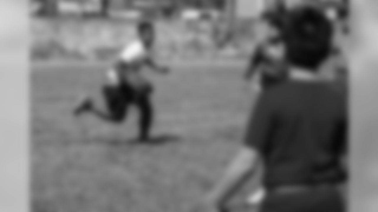 TAMPA, FL- MARCH 6, 2020 - Students participate in drills and games during a visit to Carter G Woodson K-8 for the Jr. Bucs Middle School Flag Football Program. Photo By Tori Richman/Tampa Bay Buccaneers