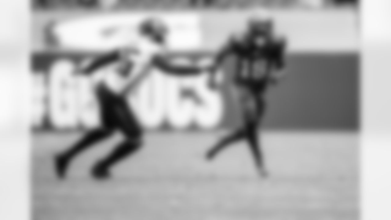 WR Tyler Johnson