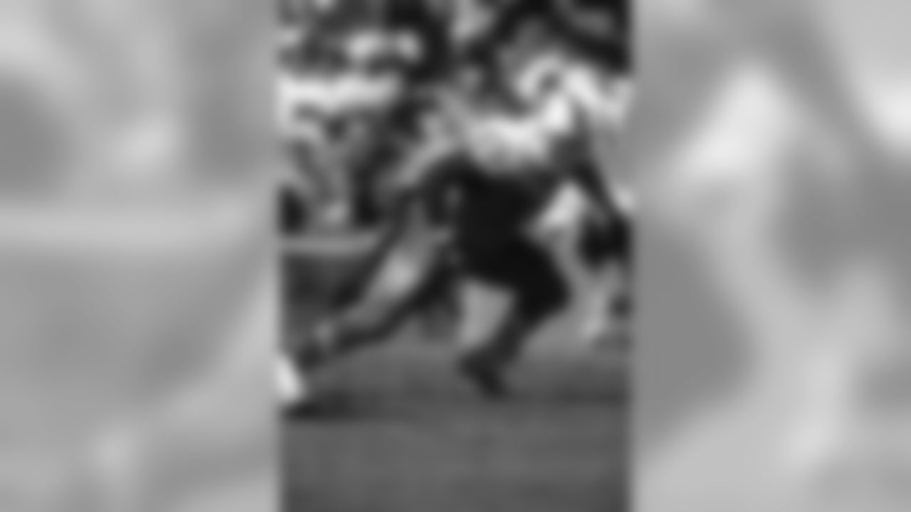 G Ian Beckles