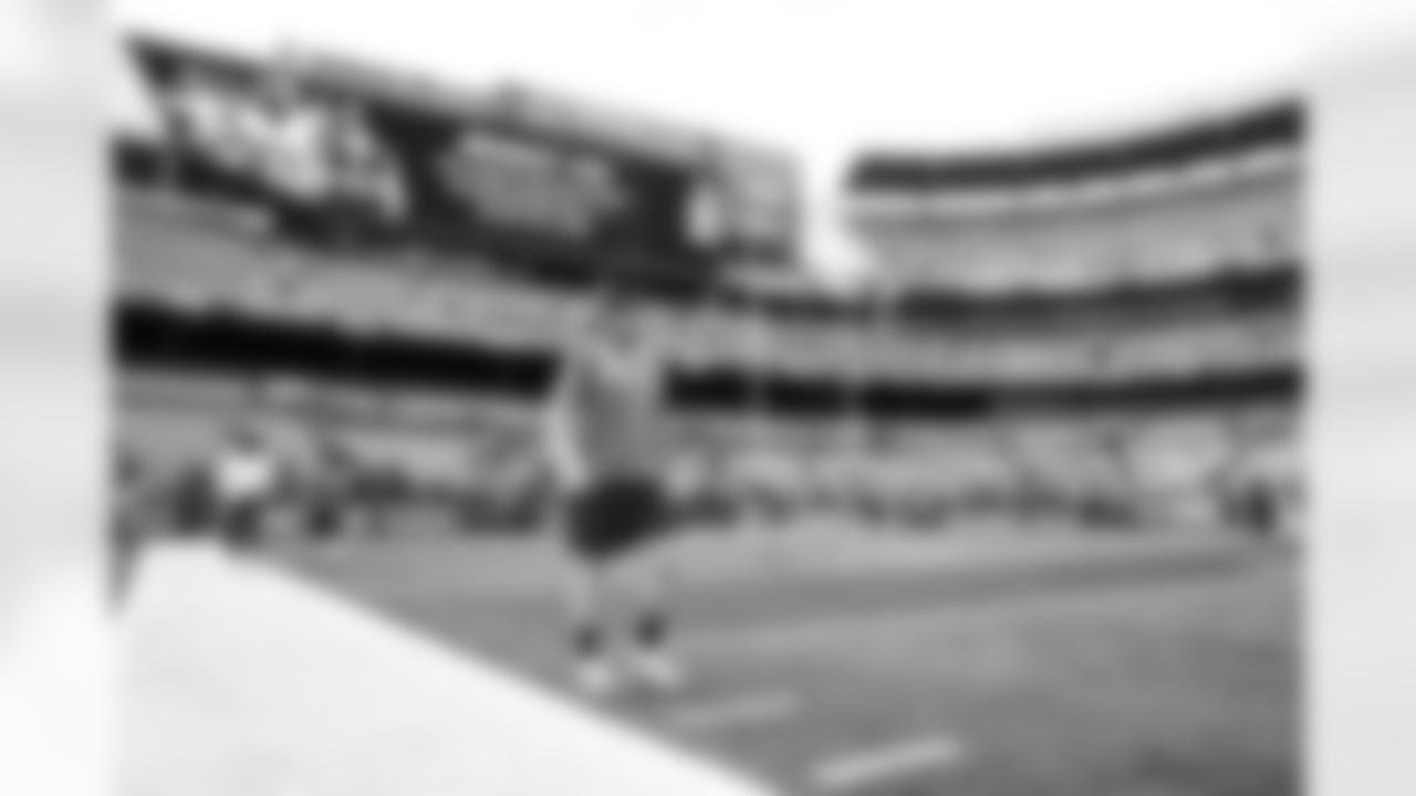 085 - bucs v browns