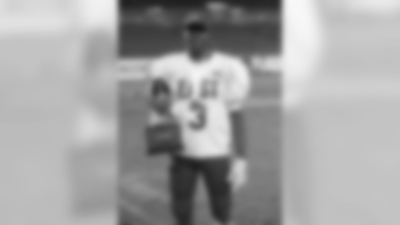 DECEMBER 15, 2018: The 2018 Tampa Bay Buccaneers Hillsborough County High School All-Star Football Game. (Photo by Matt May/Tampa Bay Buccaneers)