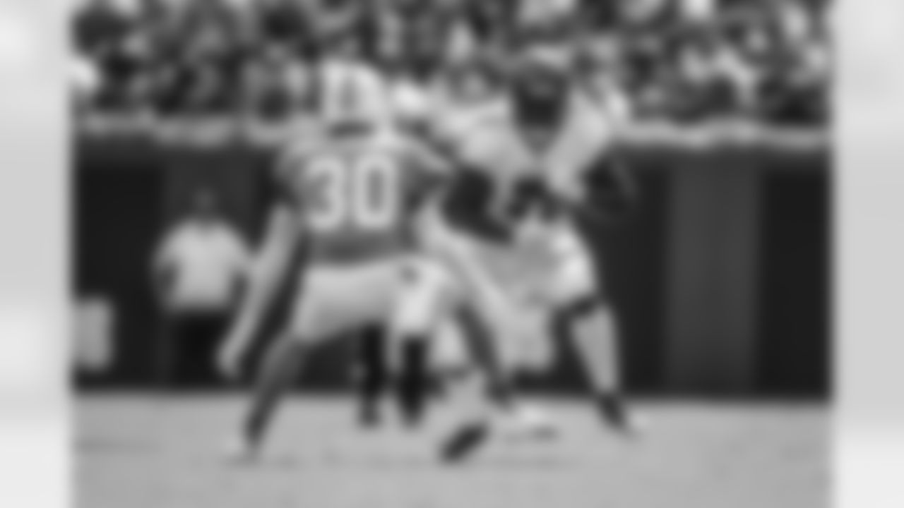 Dolphins vs. Bucs
