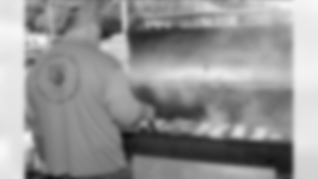 190510_MC_BucsDayOfServiceWEB_0079