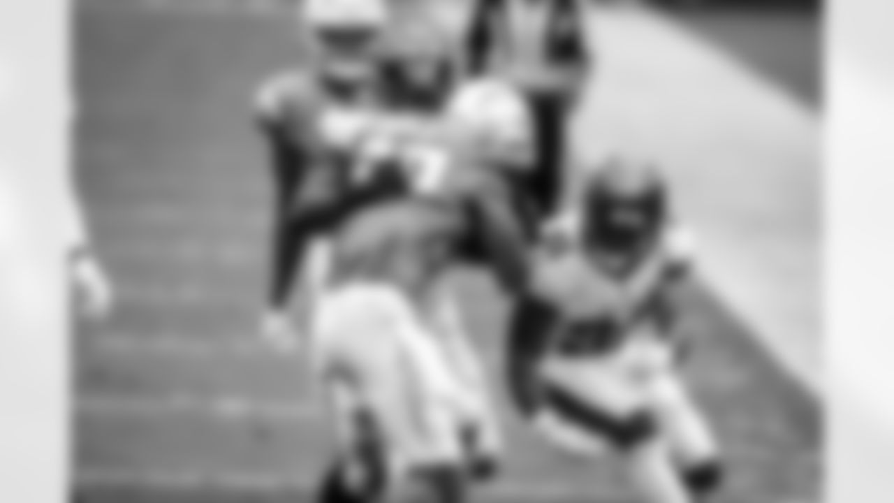 Chargers vs. Bucs