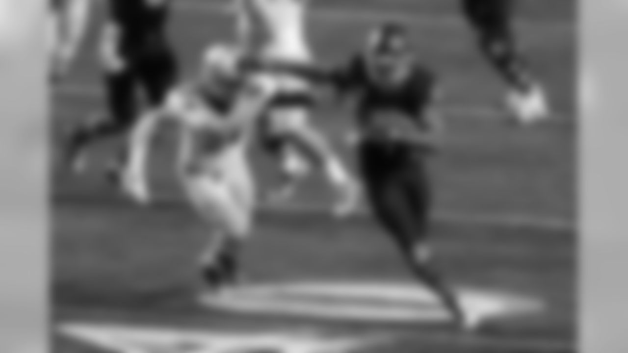 Buccaneers - RB Jeremy McNichiols, Boise State